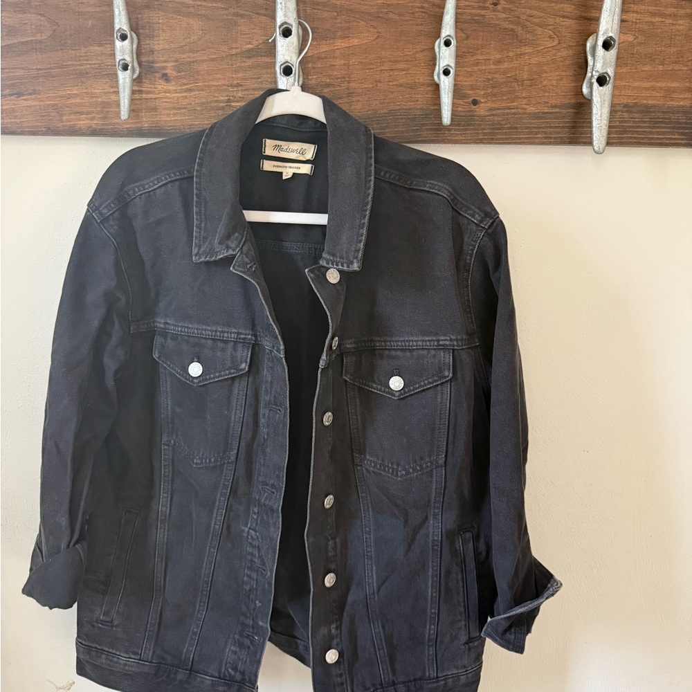 Black oversized Madewell Denim jacket